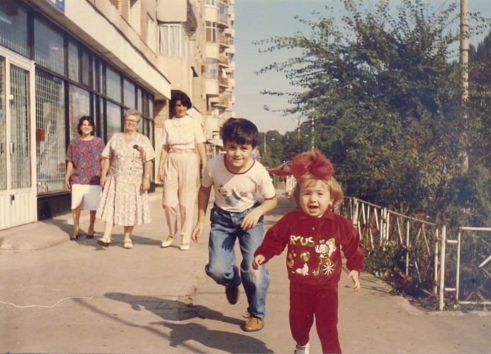 Irina, fosta lui Liviu Dragnea, frânge inimi. Blonda începe din nou să-și arate fața – FOTO