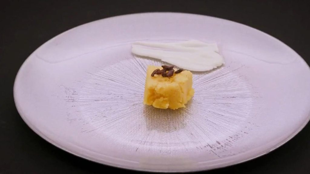 Chef Richard a arătat că este cel mai curajos: „Știați că insectele au gust de semințe?”