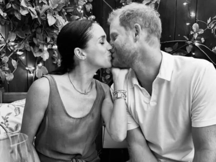 Meghan Markle a dat lovitura mediatică. Și-a etalat cei 7 ani de căsnicie cu Prințul Harry