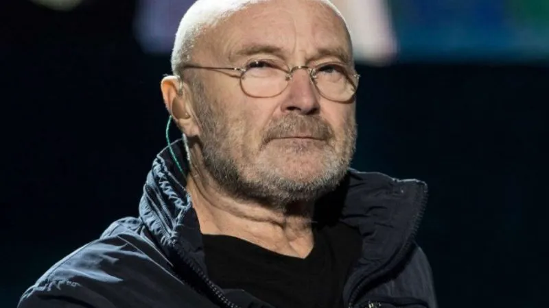Fantomele vedetelor care bântuie lumea. Spiritul tatălui lui Phil Collins își protejează nepoții