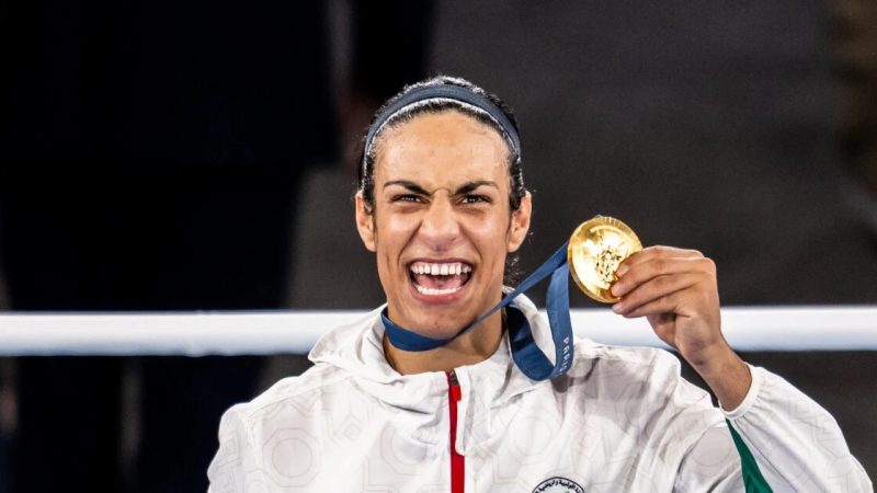 Imane Khelif, pugilista acuzată că e bărbat, interzisă la competițiile de box. Trebuie să demonstreze clar că e femeie