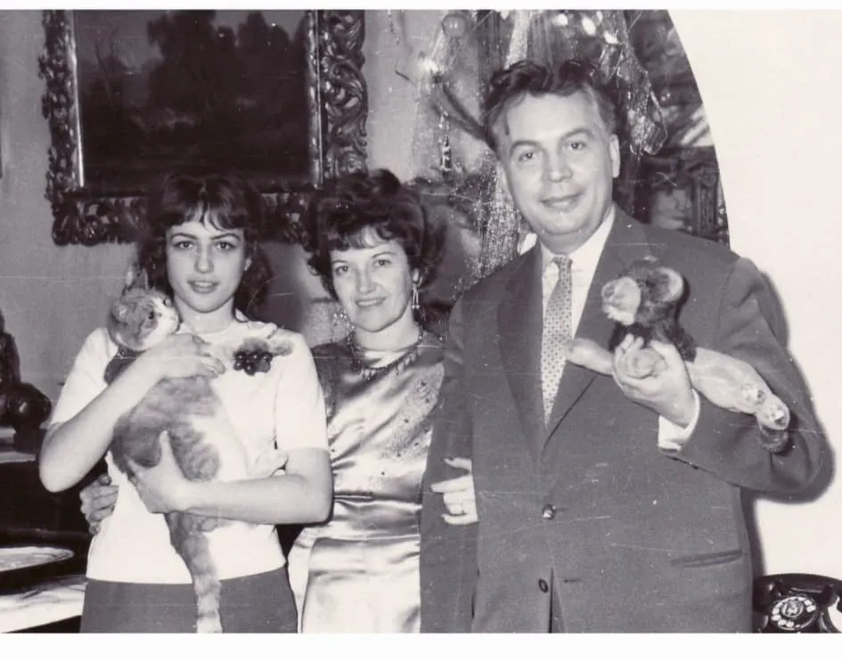 Fănel, dragostea adolescentei Corina Chiriac. Imagini de colecție pe care artista le păstrează cu sfințenie 