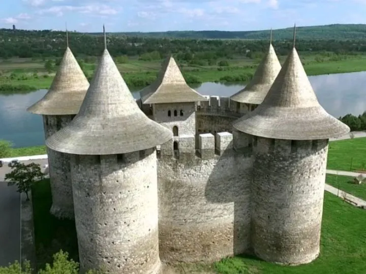 Cetatea Soroca și legenda cocorilor care i-au ajutat pe ostași să țină piept invadatorilor