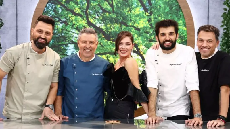 Finala sezonului 15 Chefi la cuțite va fi atipică. Patru finaliști și un spectacol culinar memorabil