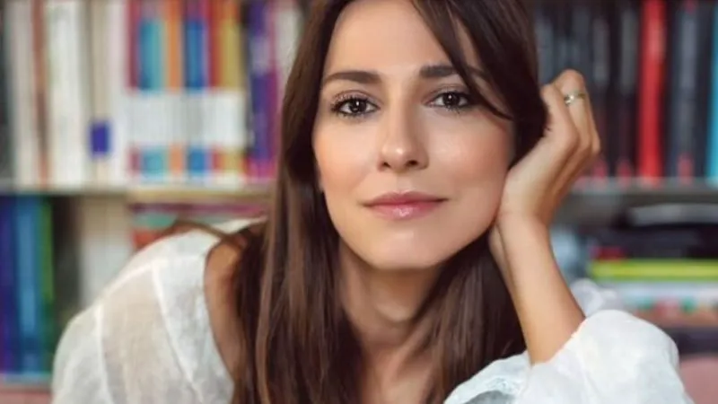 Dana Rogoz plătește de 11 ani taxele pentru o mașină pe care nu o găsește. Misterul nu se lasă descifrat