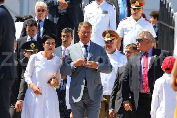 Delia Dinu, „Doamna de Fier de la Cotronceni”, cea mai elegantă femeie care a servit la Palat. Ținutele ei au devenit legendare