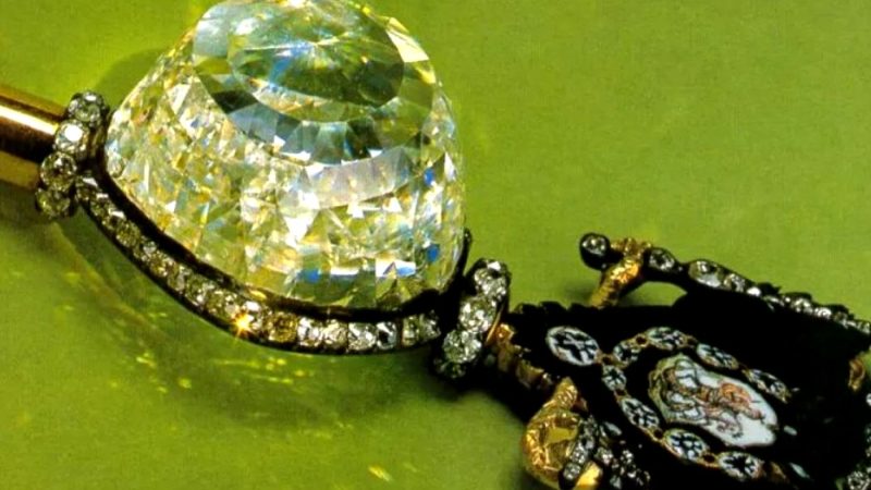 Cele mai impresionante muzee de bijuterii din lume. Povestea Diamantul Orlov de la Moscova, simbolul suprem al tezaurului rusesc