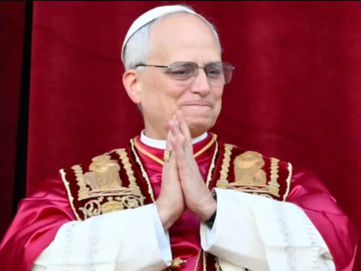 Papa Leon  al XIV-lea a fost vindecat de cancer pulmonar cu o singură intervenție chirurgicală. Anunțul Vaticanului