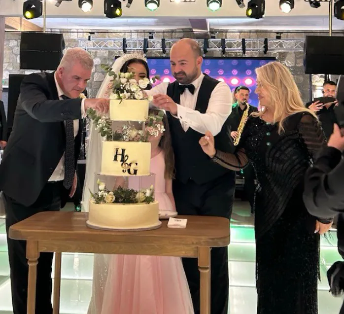 Fuego și Irina Loghin au făcut show la petrecerea colegei Matilda Pascal Cojocărița. Imagini rare