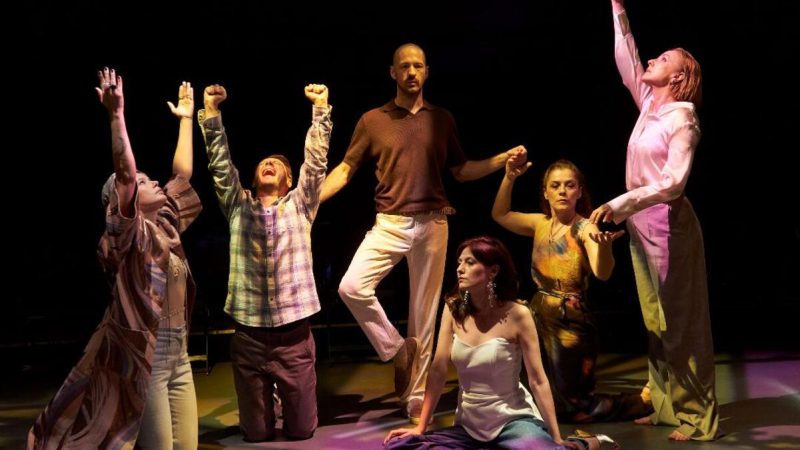 O nouă piesă, în acest weekend, la Teatrul Național I.L. Caragiale din București: „Nimic nu e întâmplător”