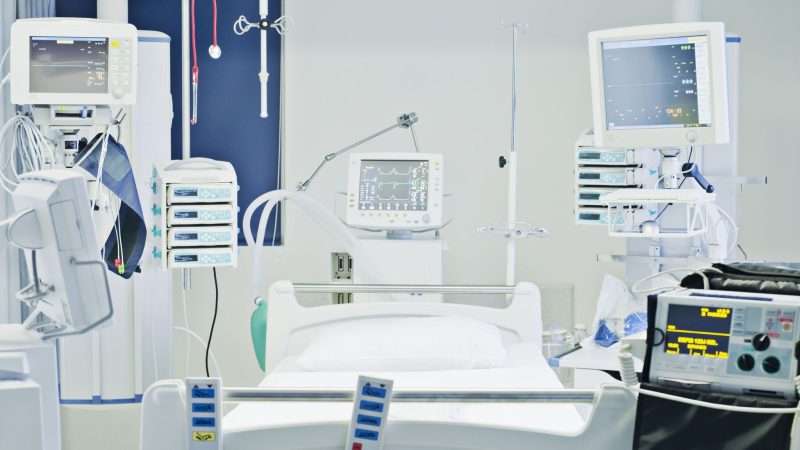 Femeie însărcinată aflată în moarte cerebrală, ținută în viață până la nașterea fătului. O lege anti avort a provocat totul