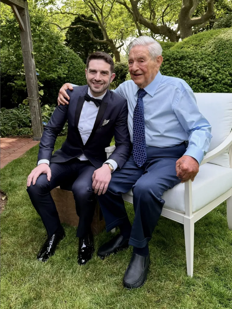 Ce se întâmplă cu George Soros la 94 de ani. Ultimele informații sunt contradictorii