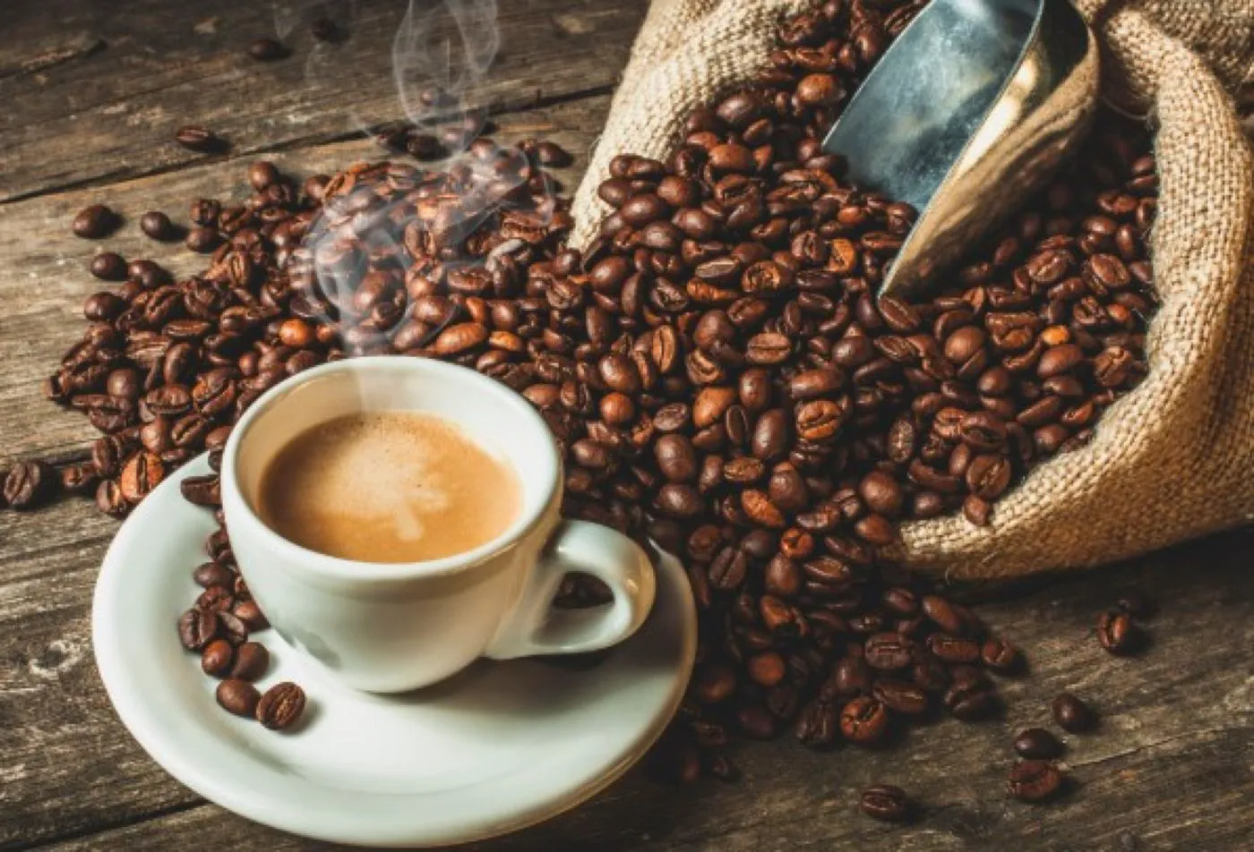 Ce se întâmplă cu ficatul tău, atunci când bei cafea. Implicații și pentru cei care suferă de hepatită