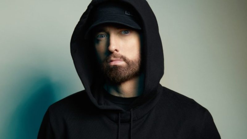 Eminem târăște compania fondată de Mark Zuckerberg în instanță. Meta riscă pierderi uriașe