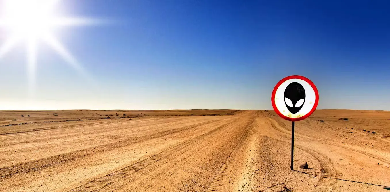 Descoperire bizară în deșertul Sahara, pe hărțile Google. Apare teoria unui OZN îngropat