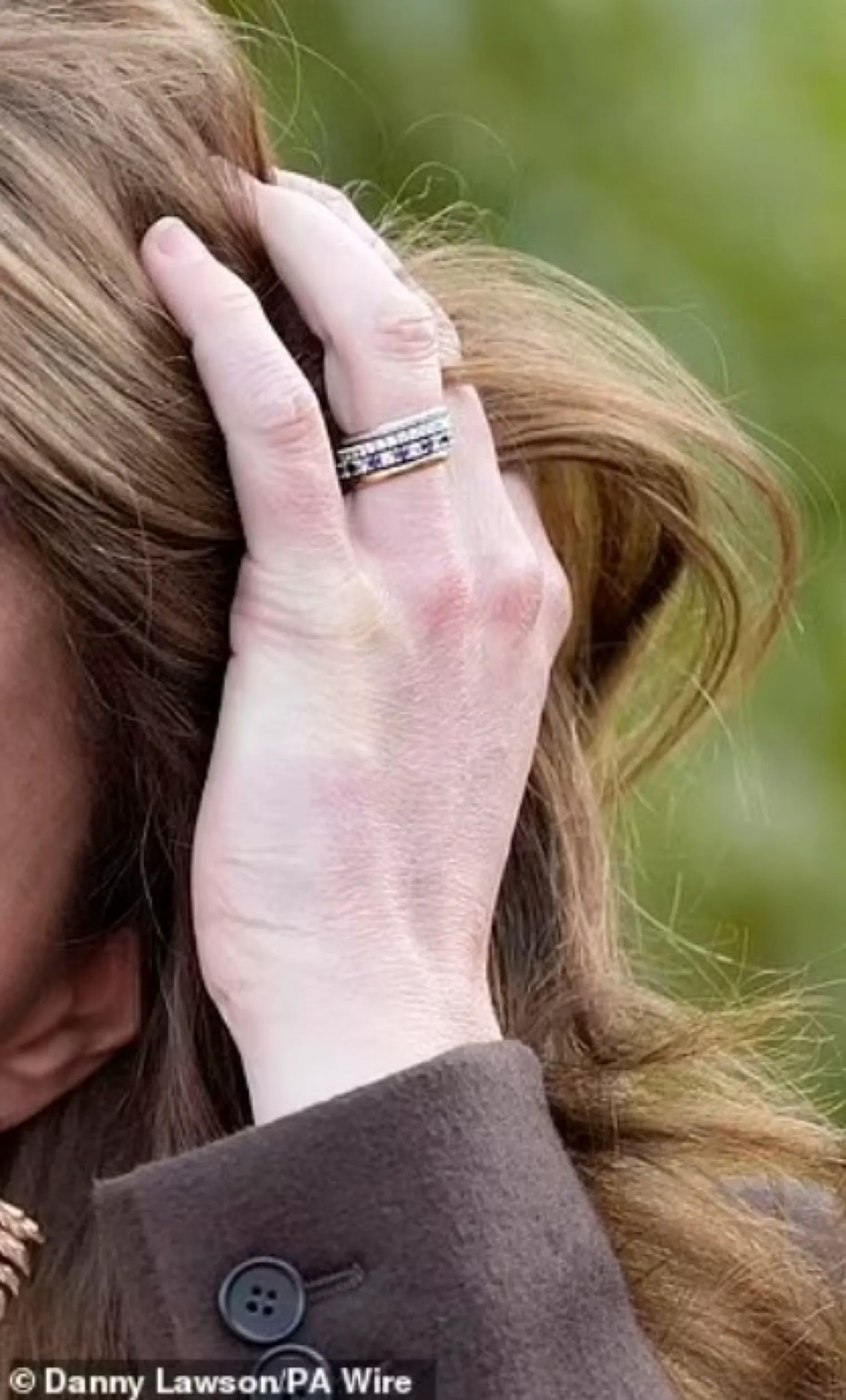 Inelele de care prințesa Kate Middleton nu se desparte. Unul dintre acestea e cadou de la prințul William la împlinirea a 13 ani de căsătorie