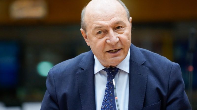 Informații de ultimă oră despre starea de sănătate a fostului președinte, Traian Băsescu. Ce se întâmplă acum și cu Ion Iliescu