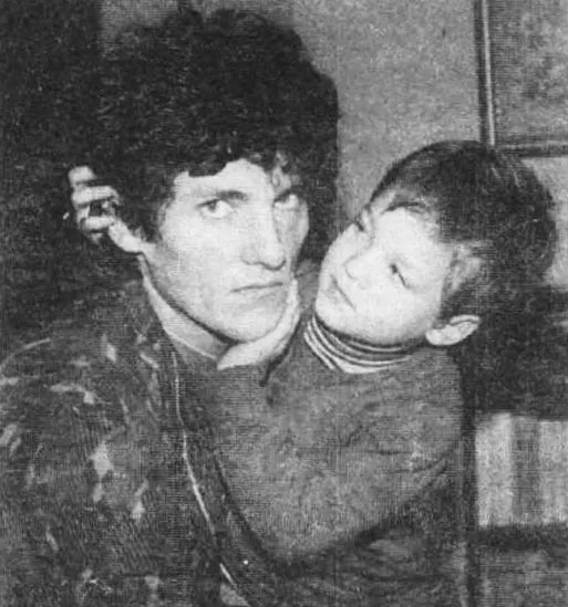 Dragoș Pâslaru, marele actor care și-a dorit să fie legionar, dar a ajuns călugărul Valerian. A fost bătut de mineri în 1990 
