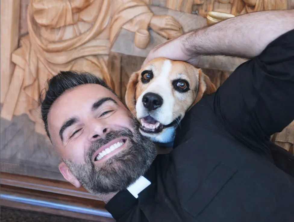 Vaticanul adună „armata lui Dumnezeu pentru rețelele sociale”. Preoți frumoși și influenceri