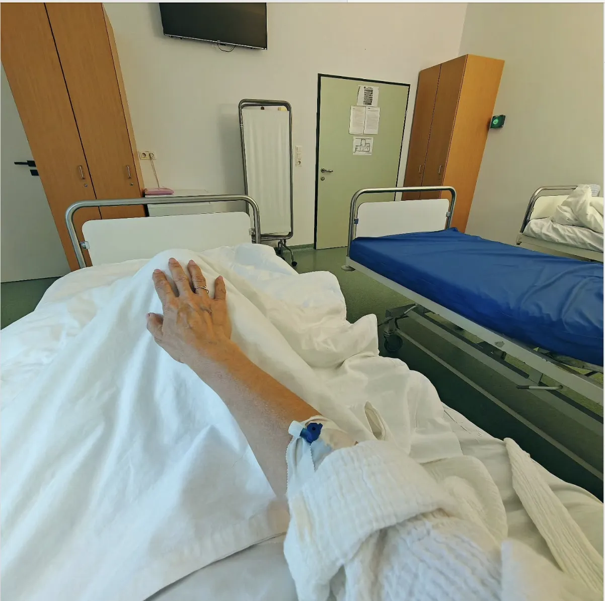 Aurelian Temișan trece prin clipe grele. Soția sa, Monica Davidescu, a ajuns pe mâna medicilor 