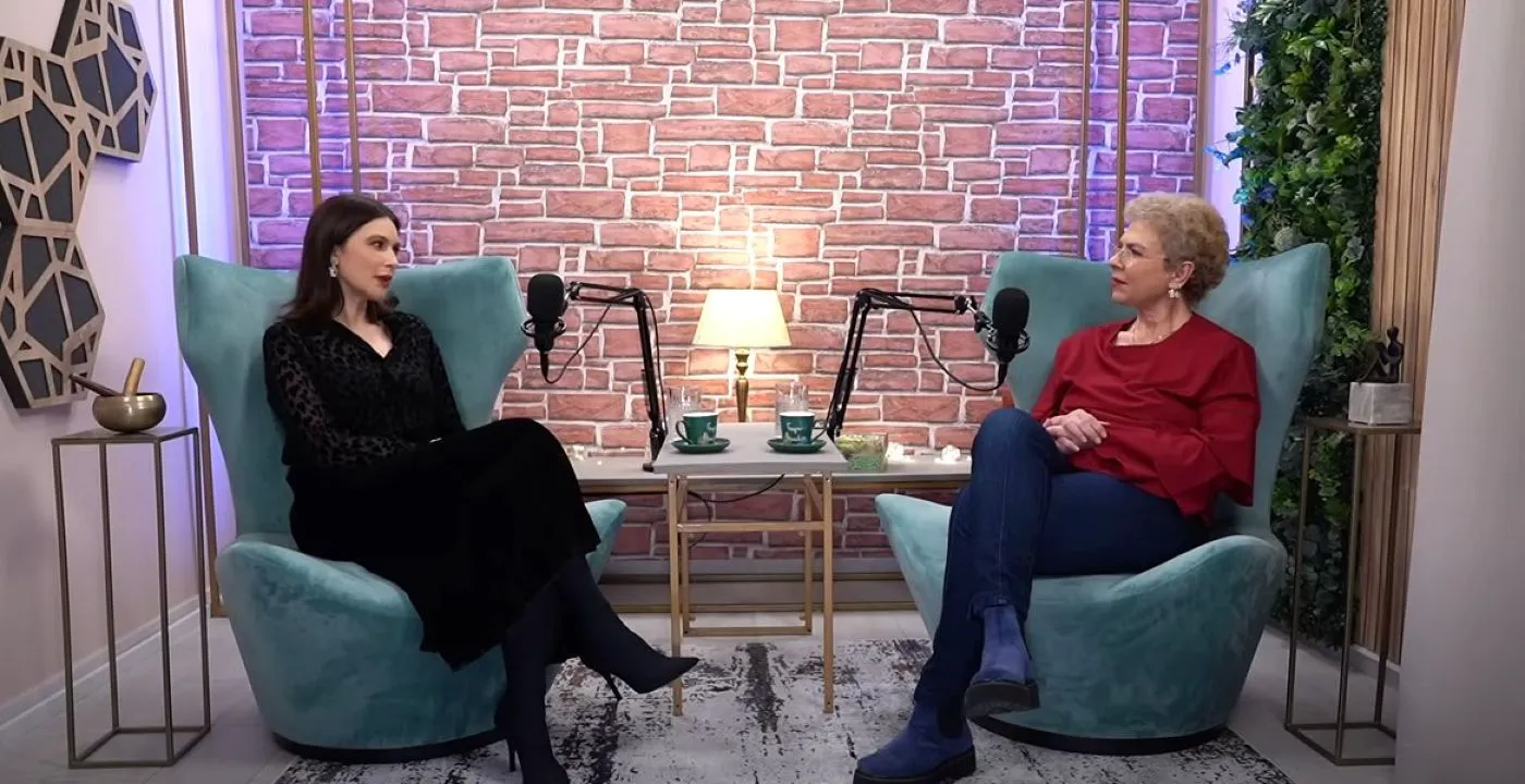 Prezentatoarea Andreea Berecleanu a suferit de „sindromul cuibului părăsit”. „Am clacat, am ajuns să mă operez”