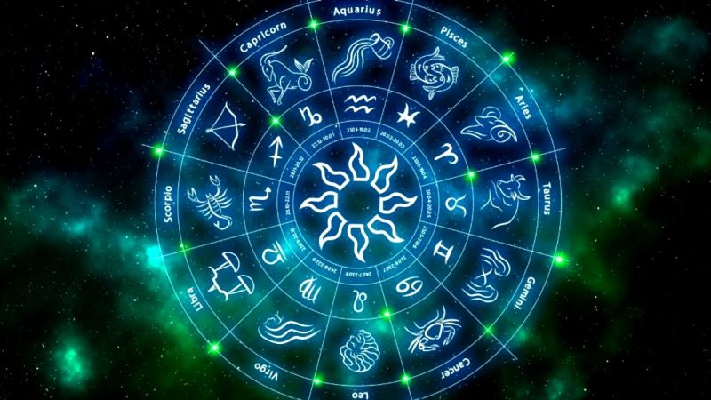 Ce ne aduc astrele în luna august. Astrologii recomandă să evităm conflictele și să ne detașăm de lucrurile mărunte