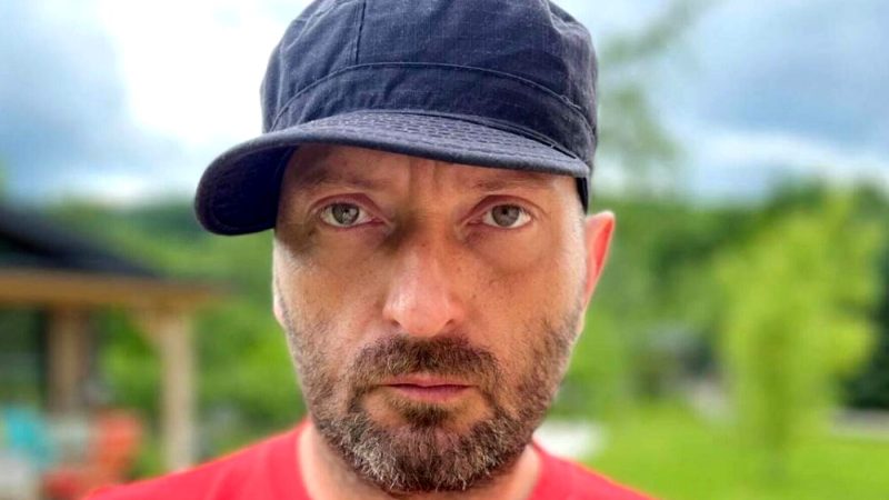 Filmare cu Cheloo furios după ce a ieșit pozitiv la drugtest. Susține că e luat de prost. Video