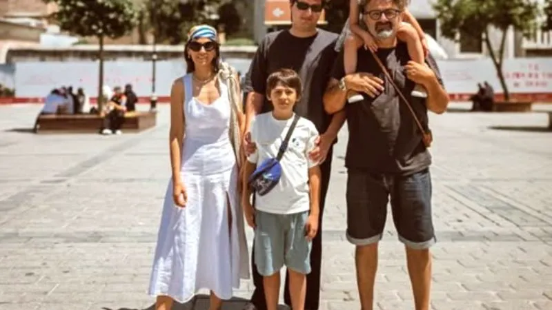 Dana Rogoz, în costum de baie, ca la 18 ani. Vedeta nu-și ascunde frumusețea
