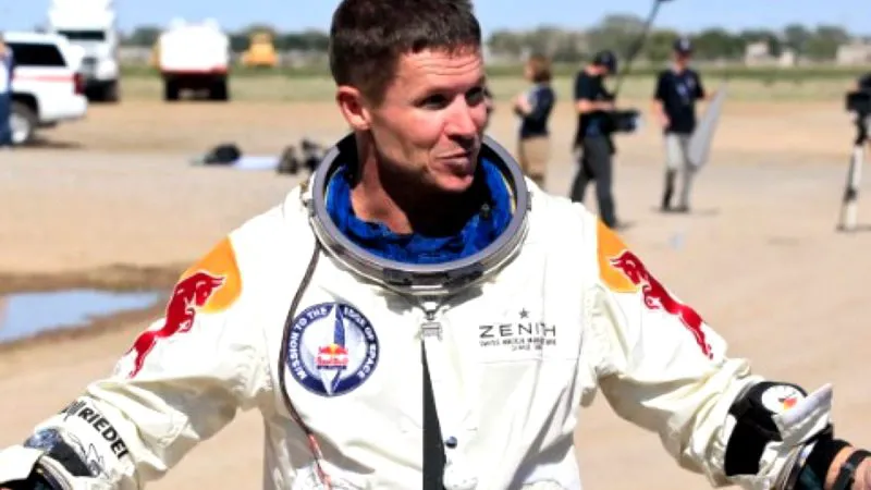 Declarația unui martor ar putea schimba ce s-a spus până acum despre prăbușirea și moartea lui Felix Baumgartner