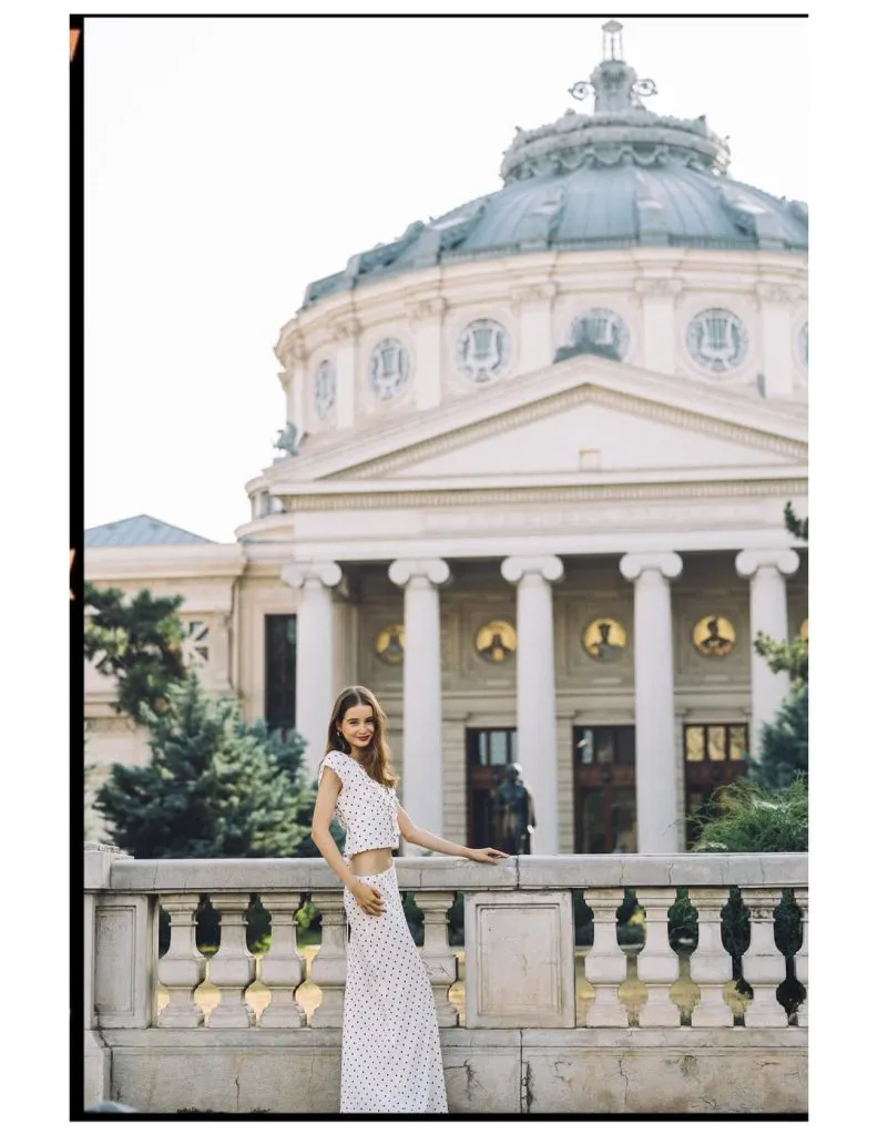 Irina Columbeanu muncește ca să devină noua Monica Gabor. A prins gustul adulației de la mama ei – FOTO