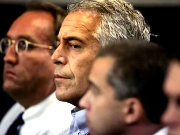 Adevărul despre moartea pedofilului Epstein iese la iveală. Noile imagini video ar putea schimba totul