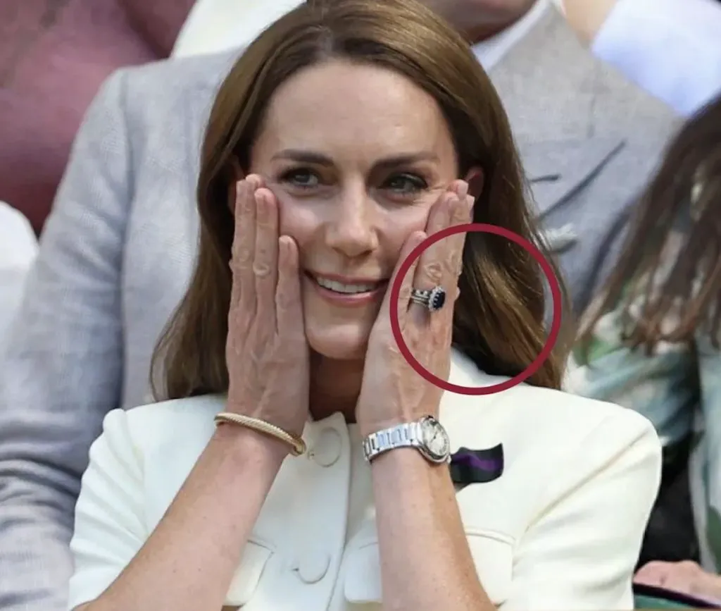 Kate Middleton și-a pus inele noi, ca să transmită un mesaj. A fost remarcată imediat