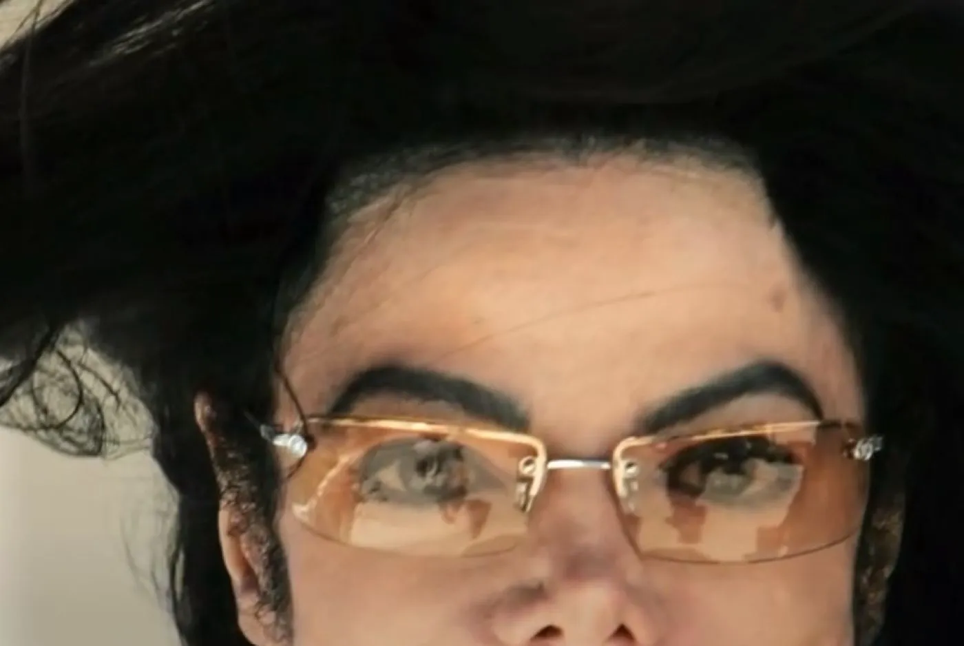 Ororile pe care le-a trăit Michael Jackson în ultima parte a vieții. Detalii necunoscute despre accidentul cu artificii în care și-a pierdut părul