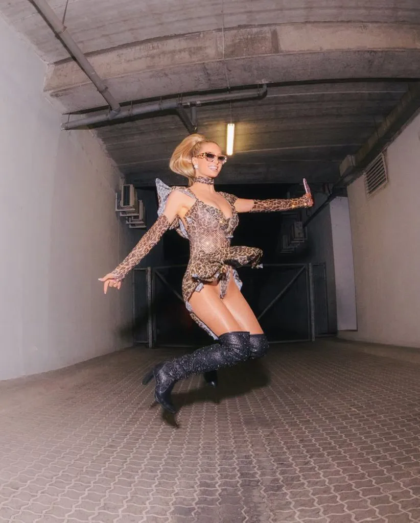 Ce a spus Paris Hilton despre România după ce a susținut un show la Craiova. Olguța Vasilescu a dat lovitura!