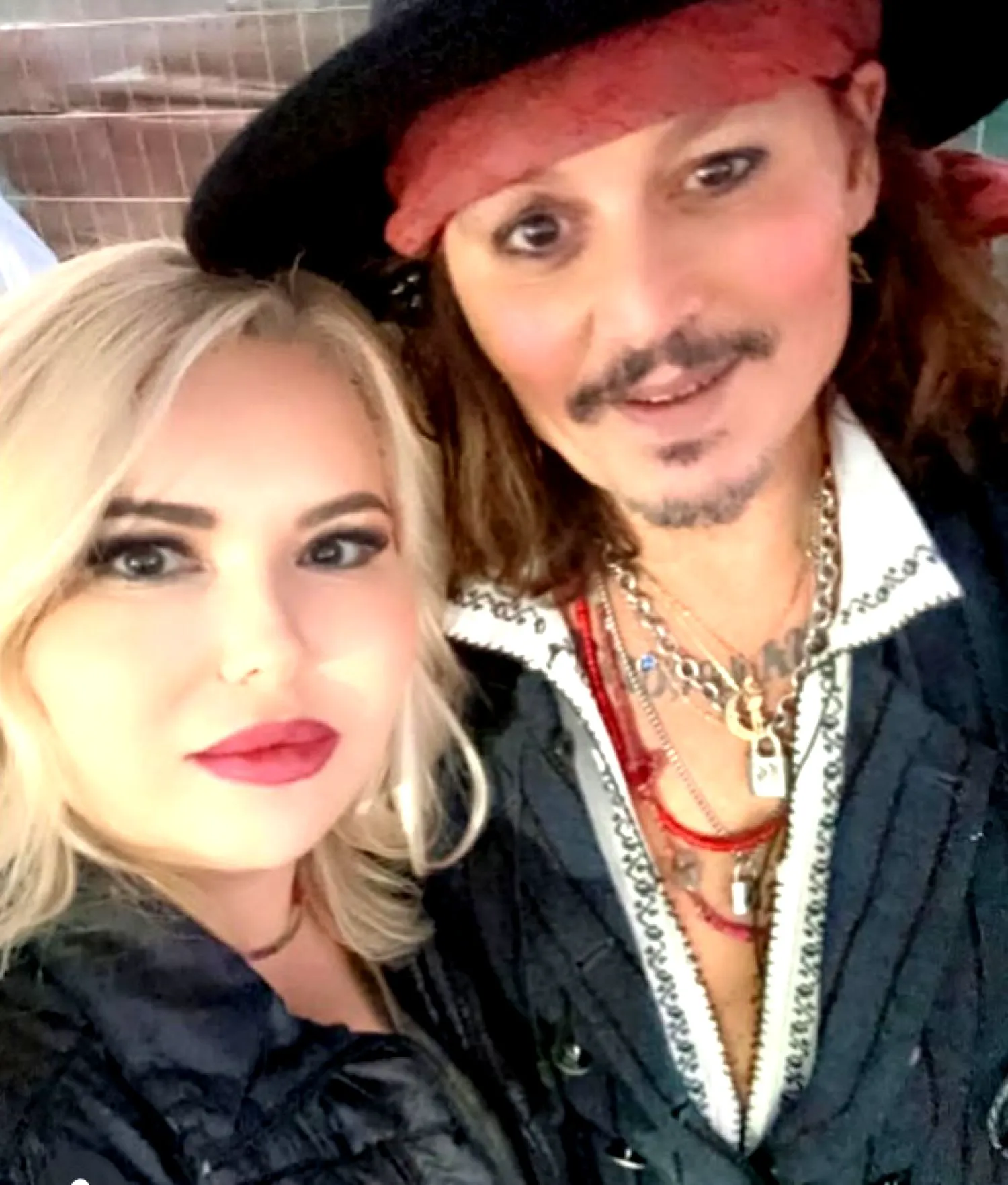 Fiul Vioricăi de la Clejani, proiecte internaționale și un mare vis. Îl ajută și celebrul Johnny Depp