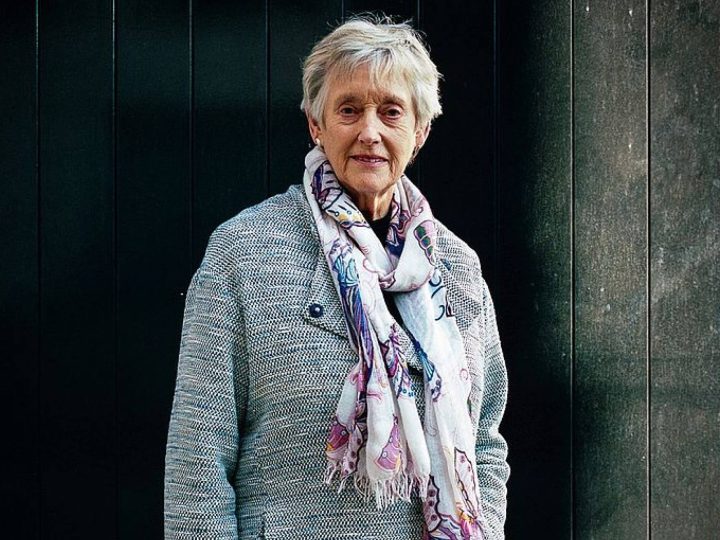 Din tânără claustrofobă și speriată, a ajuns șefa spionilor MI5. Povestea fascinantă a Stellei Rimington