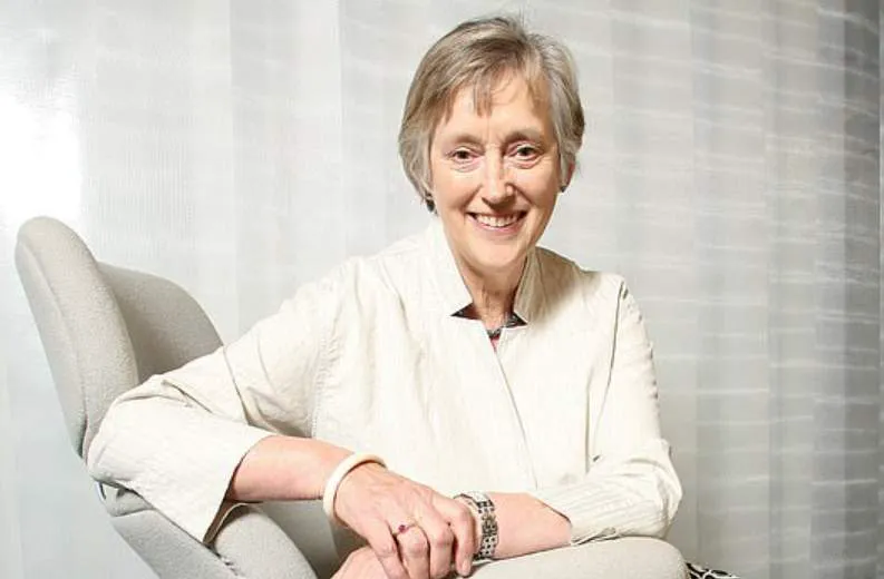 Stella Rimington a făcut sacrificii enorme pentru meseria de spion. Din tânără claustrofobă și speriată, a ajuns șefa MI5