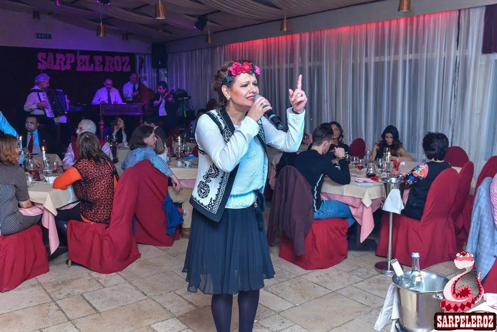 În 2014, Maria Buză și Cornelia Catanga cântau seară de seară la restaurantul de pe Calea Victoriei