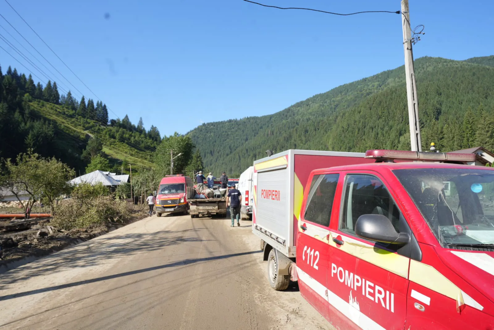 Un reputat profesor de la SNSPA îi mustră pe românii care cer „compasiune” de la stat: „Îți faci casă în zonă inundabilă…”