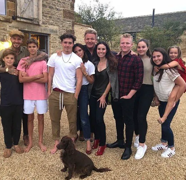 Pe Gordon Ramsay și David Beckham îi leagă o prietenie veche. Copiii bucătarului au crescut însă diferit 