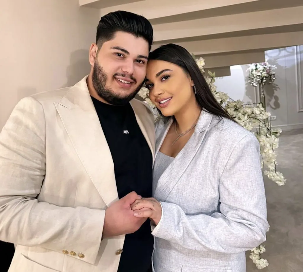 Betty Salam și iubitul au oficializat relația. Ce au transmis fanilor