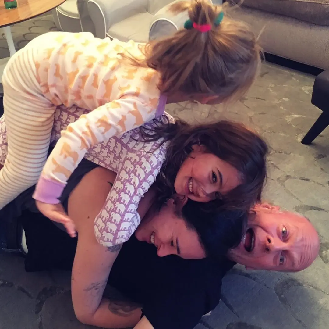 Soția lui Bruce Willis a luat măsuri drastice, pe fondul bolii avansate a actorului: „Ar fi vrut asta pentru fiicele noastre” 