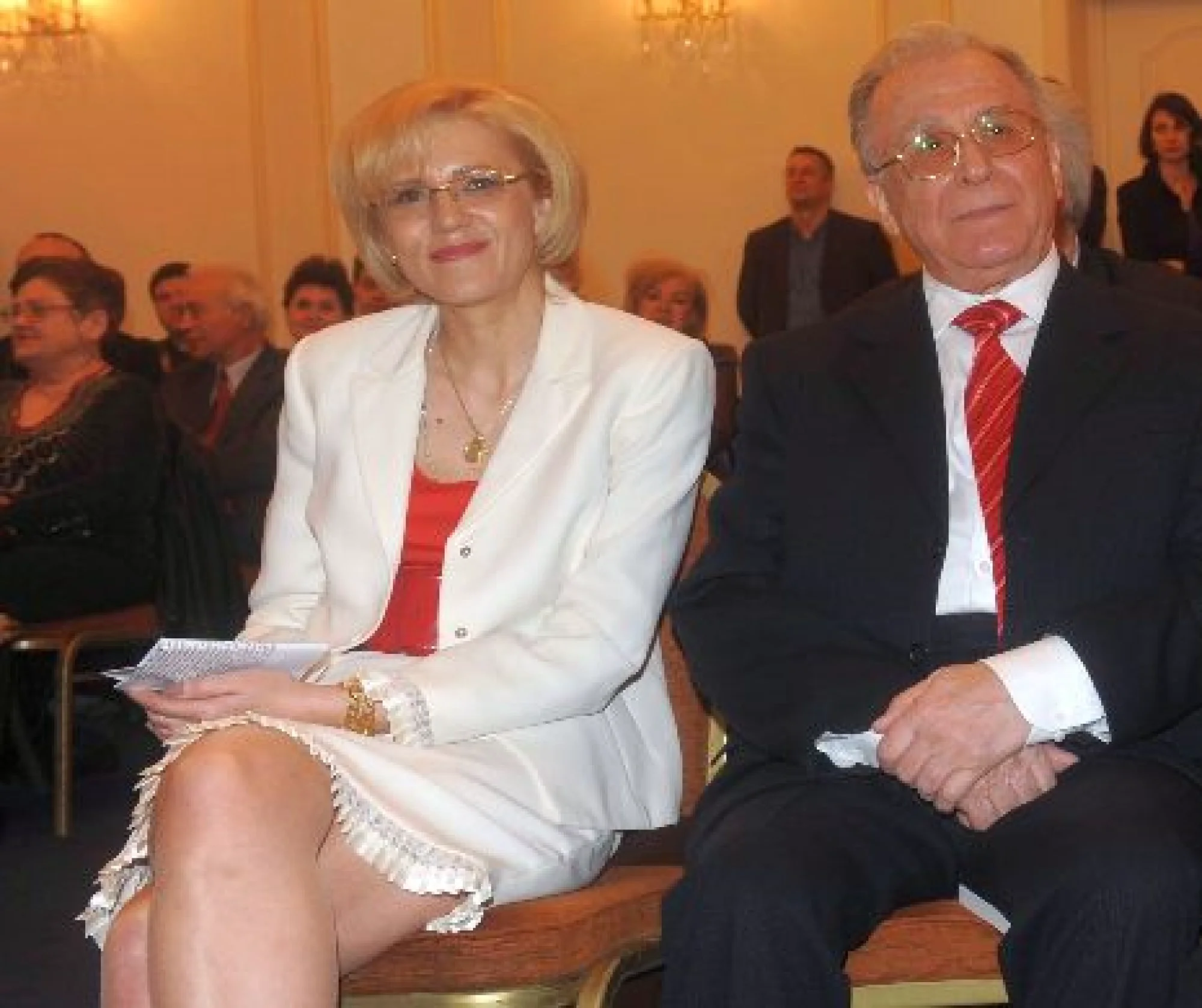 Corina Crețu, cea mai apropiată colaboratoare a lui Ion Iliescu la Cotroceni, mesaj de adio: „Am traversat momente esențiale”