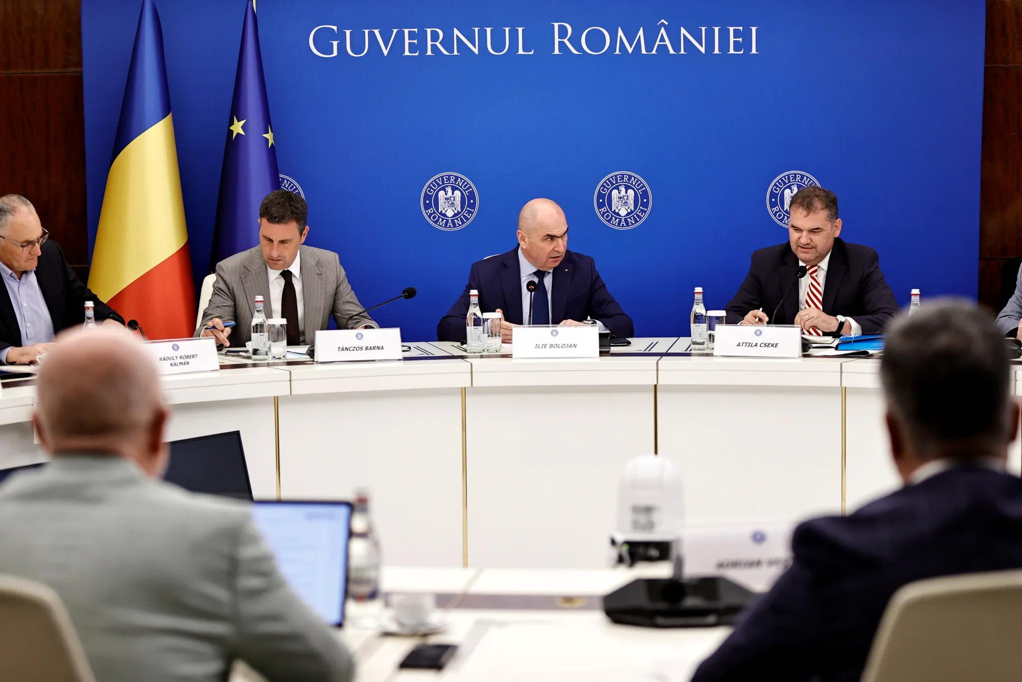 Pachetul 2 din Reforma administrativă le dă emoții angajaților de la stat. Se reduc posturi și se impune muncă part-time