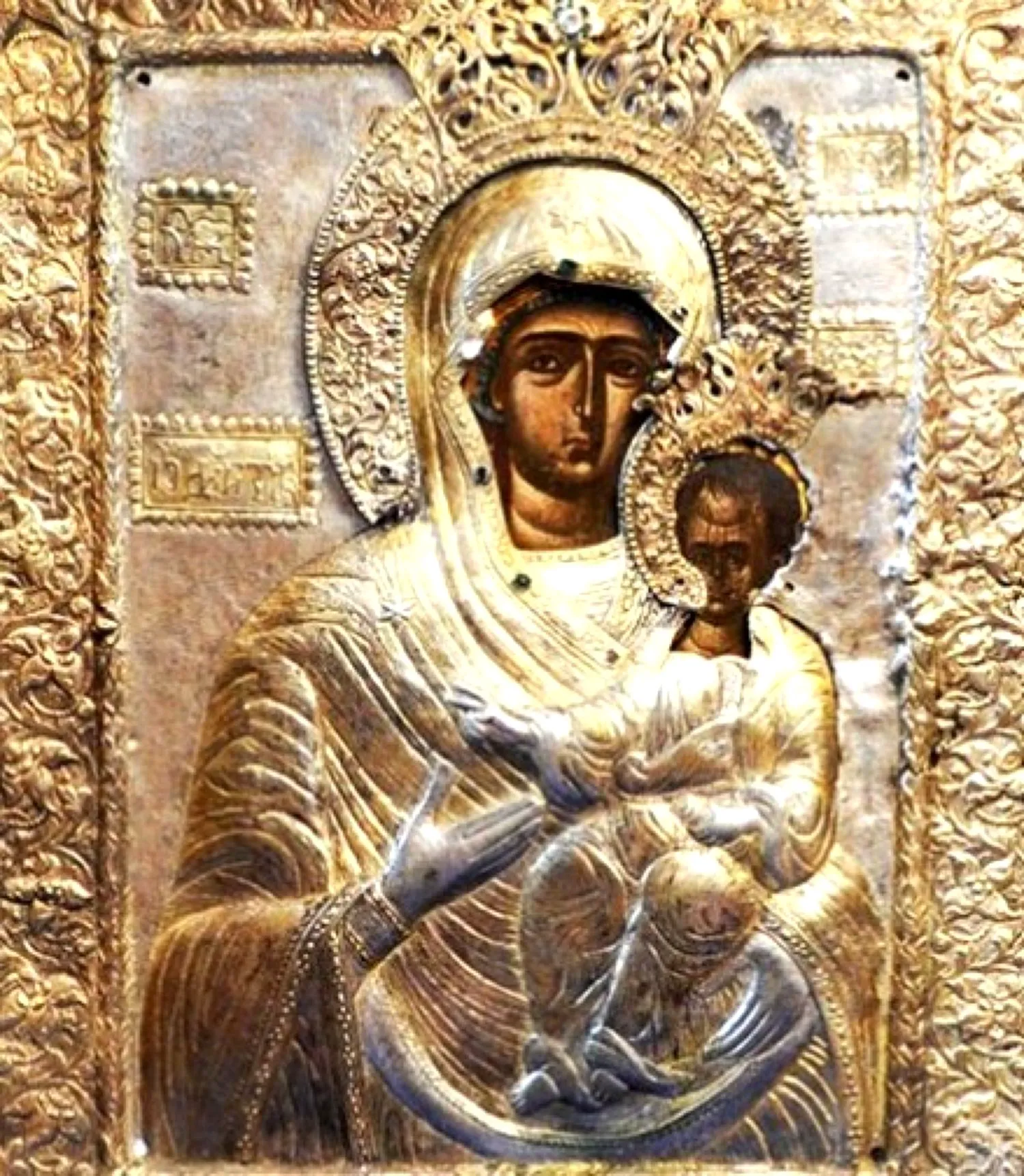 Icoana făcătoare de minuni a Maicii Domnului, veche de 600 de ani,  în pelerinaj la Biserica Sfântul Gheorghe-Nou