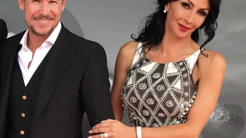 Mihaela Rădulescu insinuează că părinții lui Felix o urăsc pentru adoptarea religiei evreiești