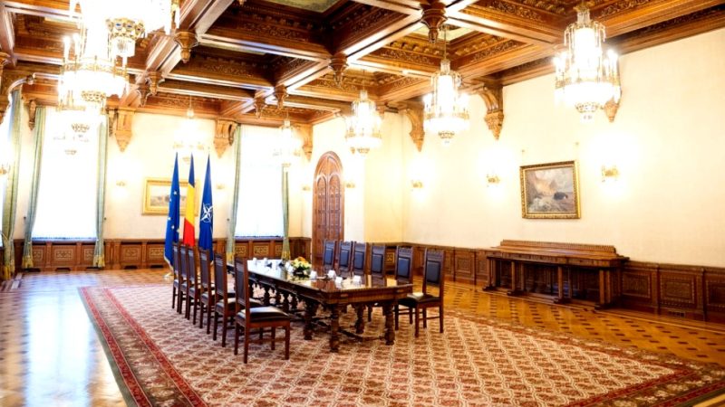 Fost candidat la funcția de președinte al României a încercat că racoleze un minor. I-a trimis și fotografii pornografice