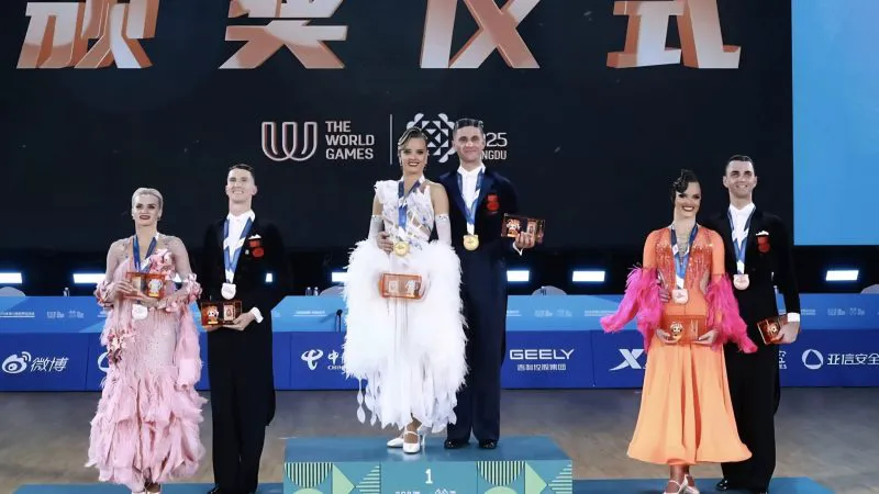 Soțul unei vedete din România a luat argintul la Jocurile Mondiale. Video