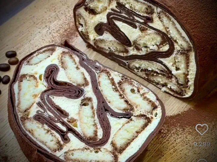 Ruladă tiramisu cu clătite – desert fără coacere pentru iubitorii de cafea