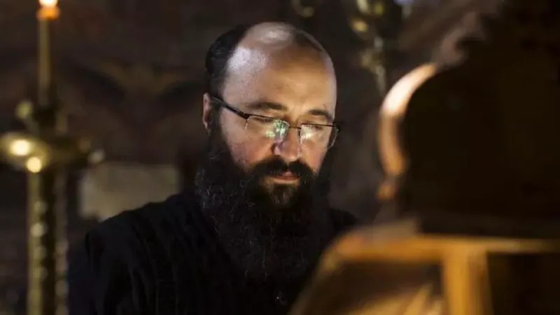 Verdictul preotului Alexa Visarion, amânat de 16 ori! E acuzat de agresiune sexuală la spovedanie